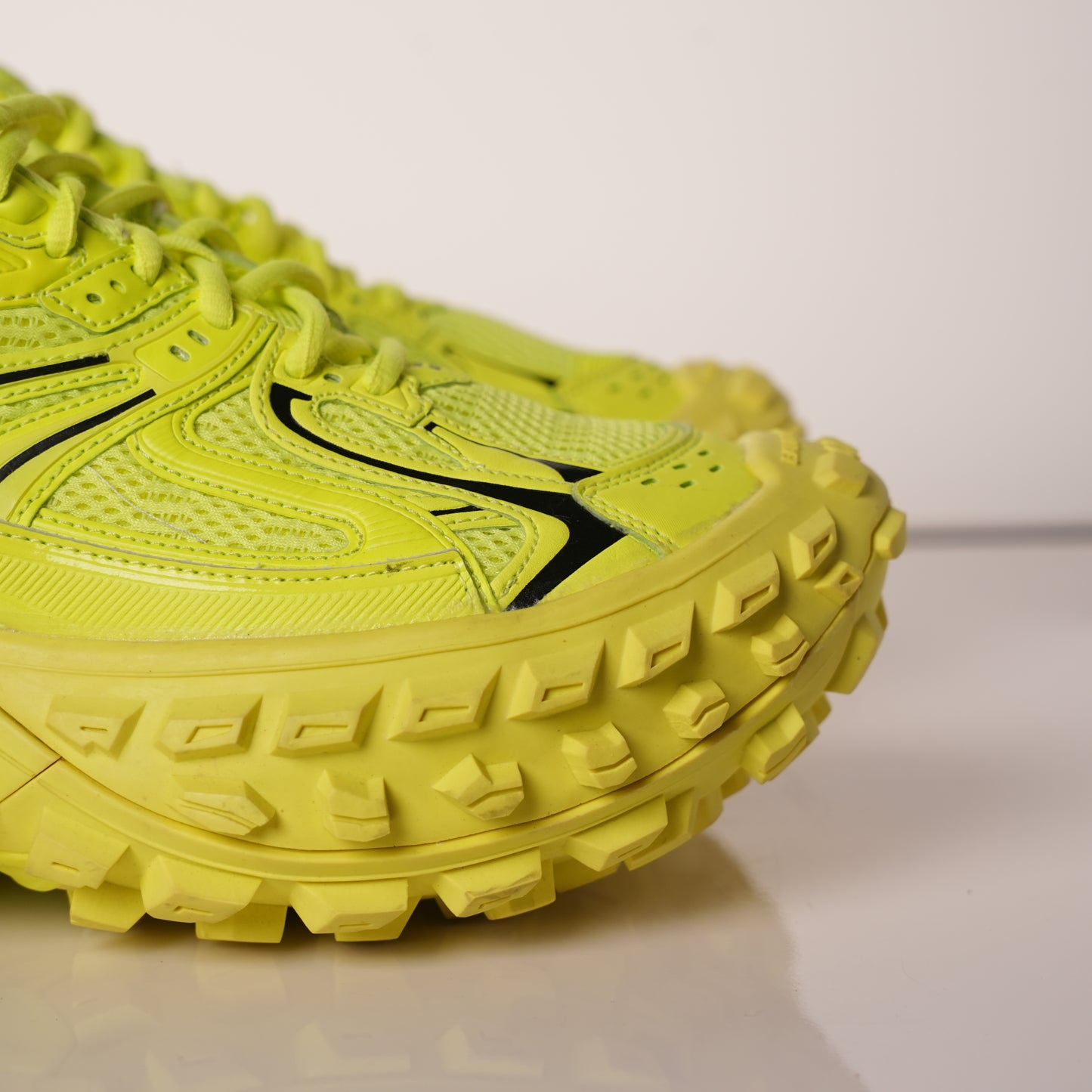 Balenciaga Defender Fluo Yellow