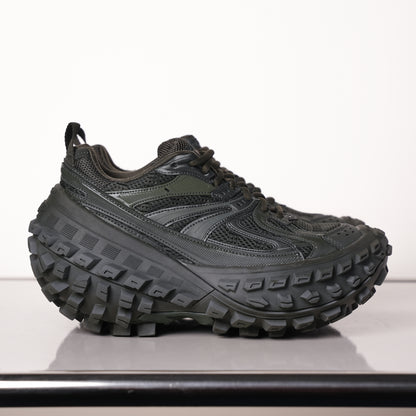 Balenciaga Defender Green 685613W2RA63000