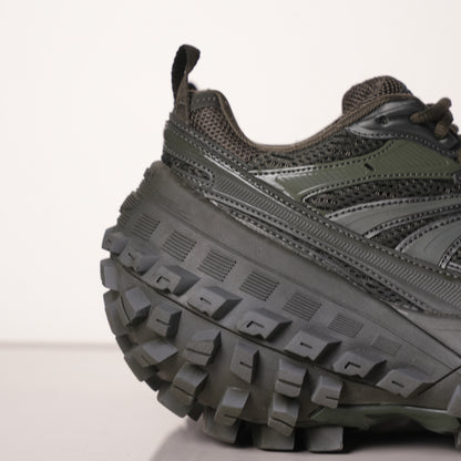 Balenciaga Defender Green 685613W2RA63000