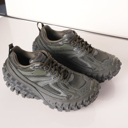 Balenciaga Defender Green 685613W2RA63000