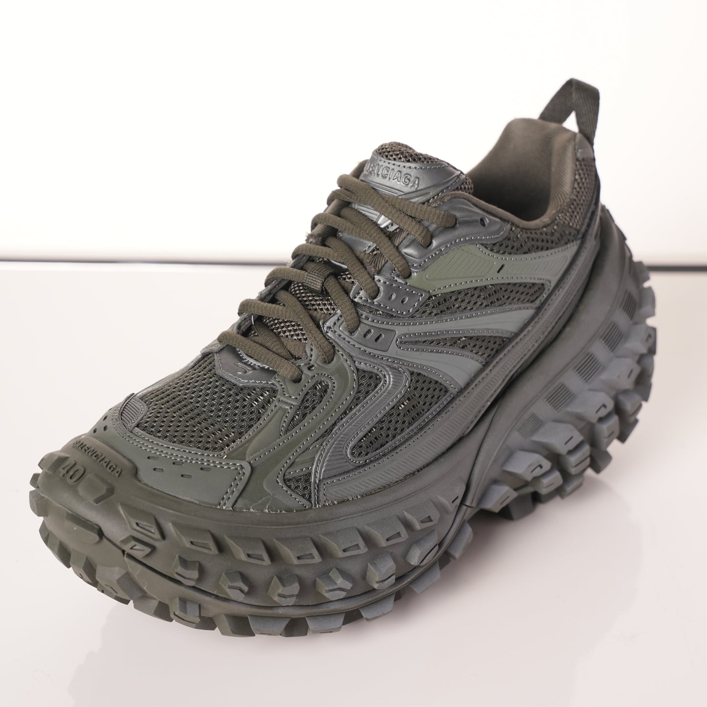 Balenciaga Defender Green 685613W2RA63000