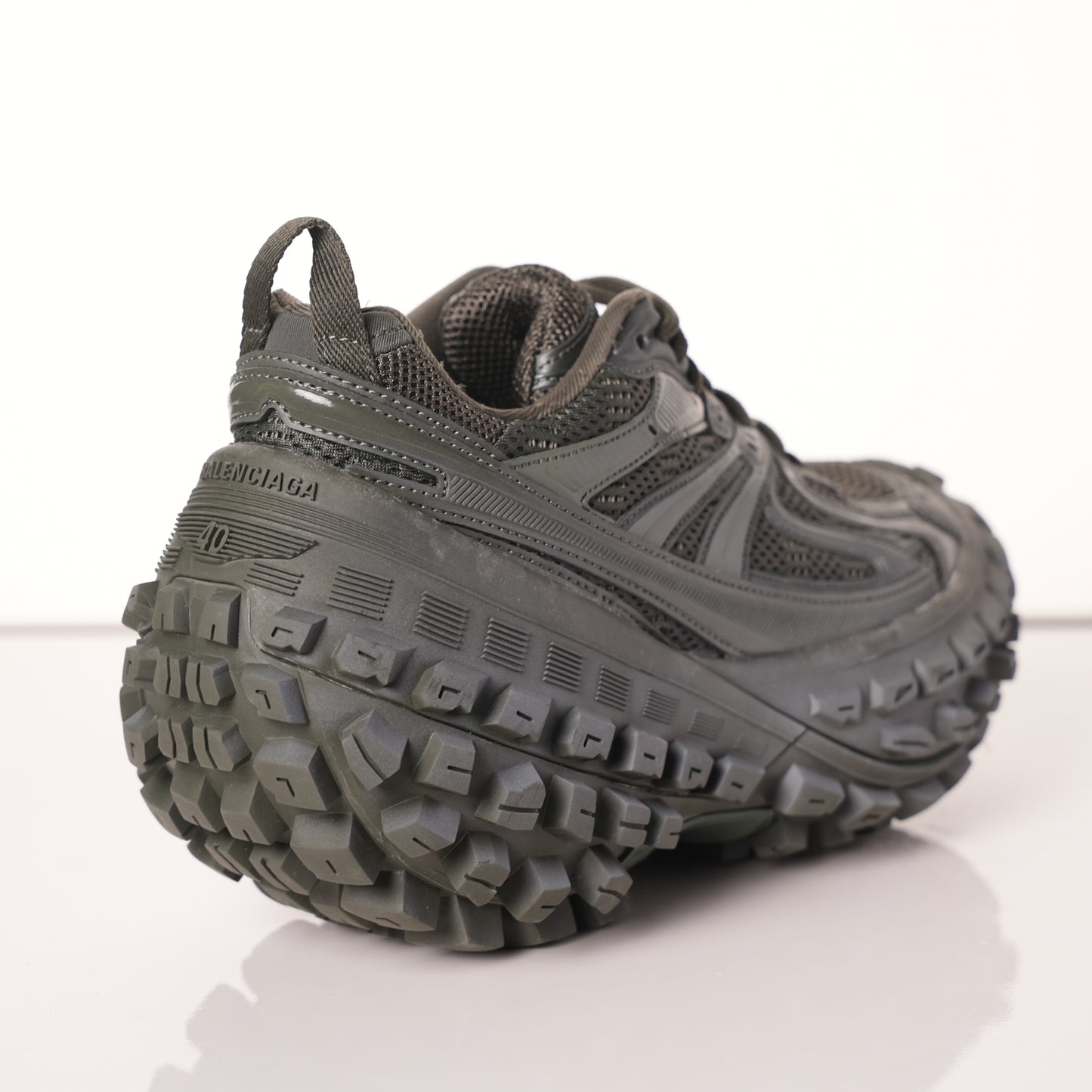 Balenciaga Defender Green 685613W2RA63000