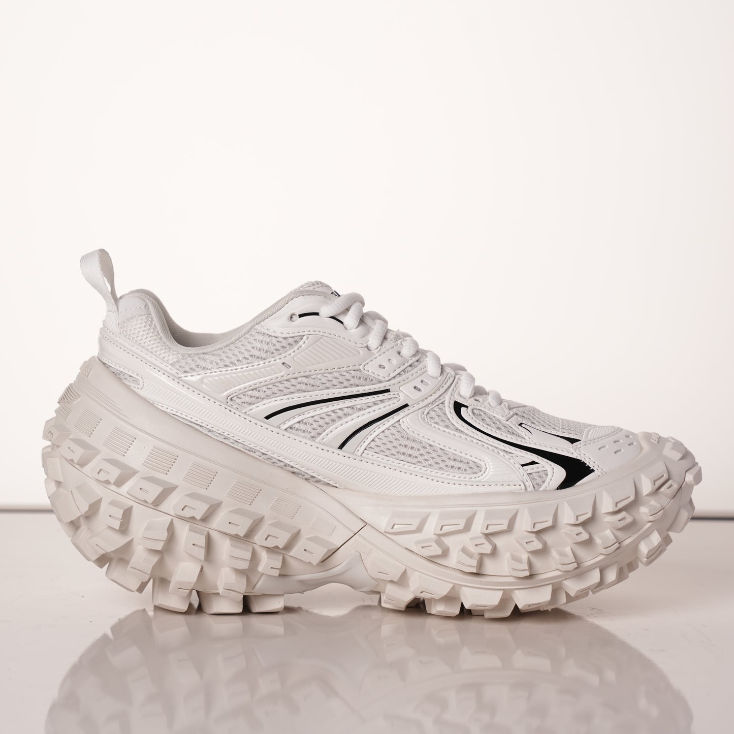 Balenciaga Defender All White 685611 W1RB3 1201