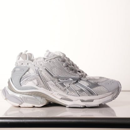 Balenciaga Runner Mi Light Blue 677402 W3RB2 8100