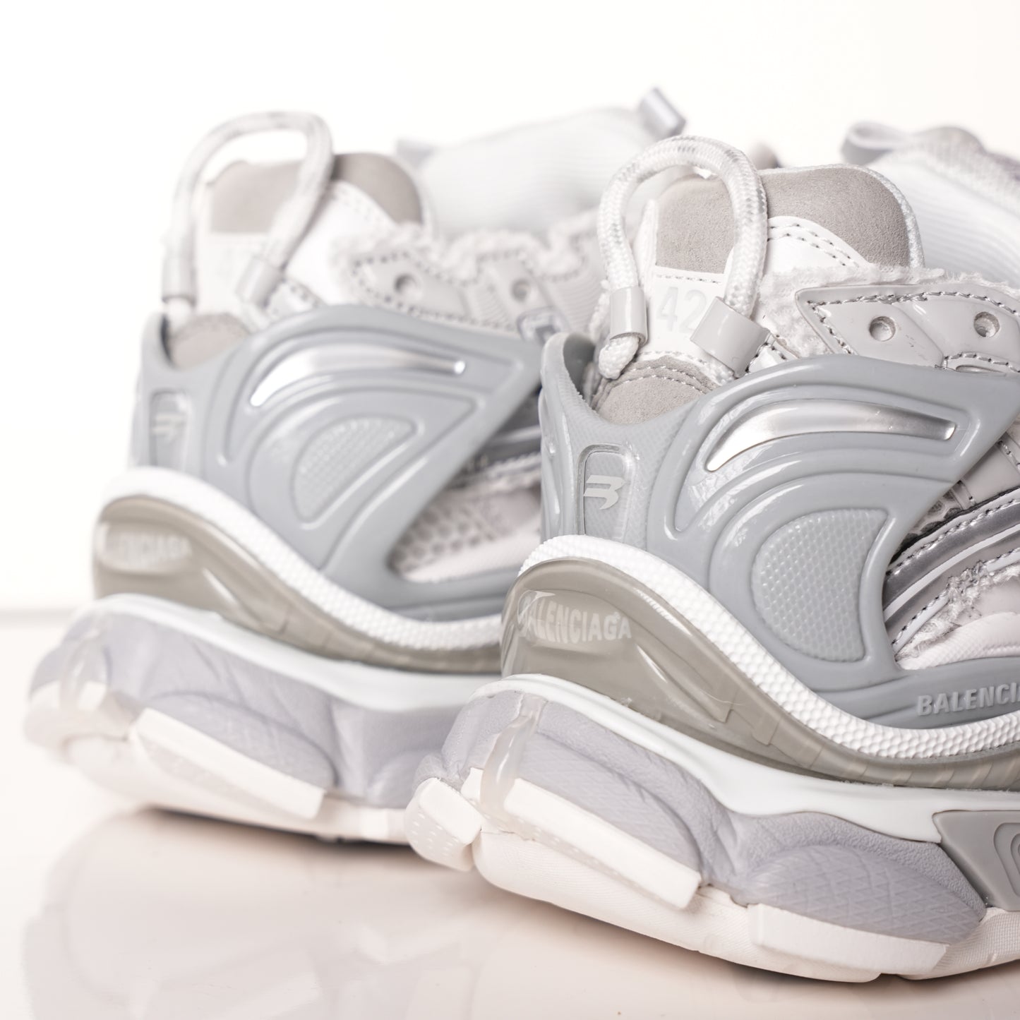 Balenciaga Runner Mi Light Blue 677402 W3RB2 8100