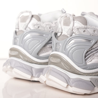 Balenciaga Runner Mi Light Blue 677402 W3RB2 8100
