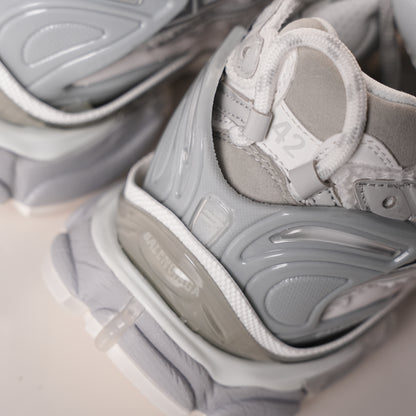 Balenciaga Runner Mi Light Blue 677402 W3RB2 8100