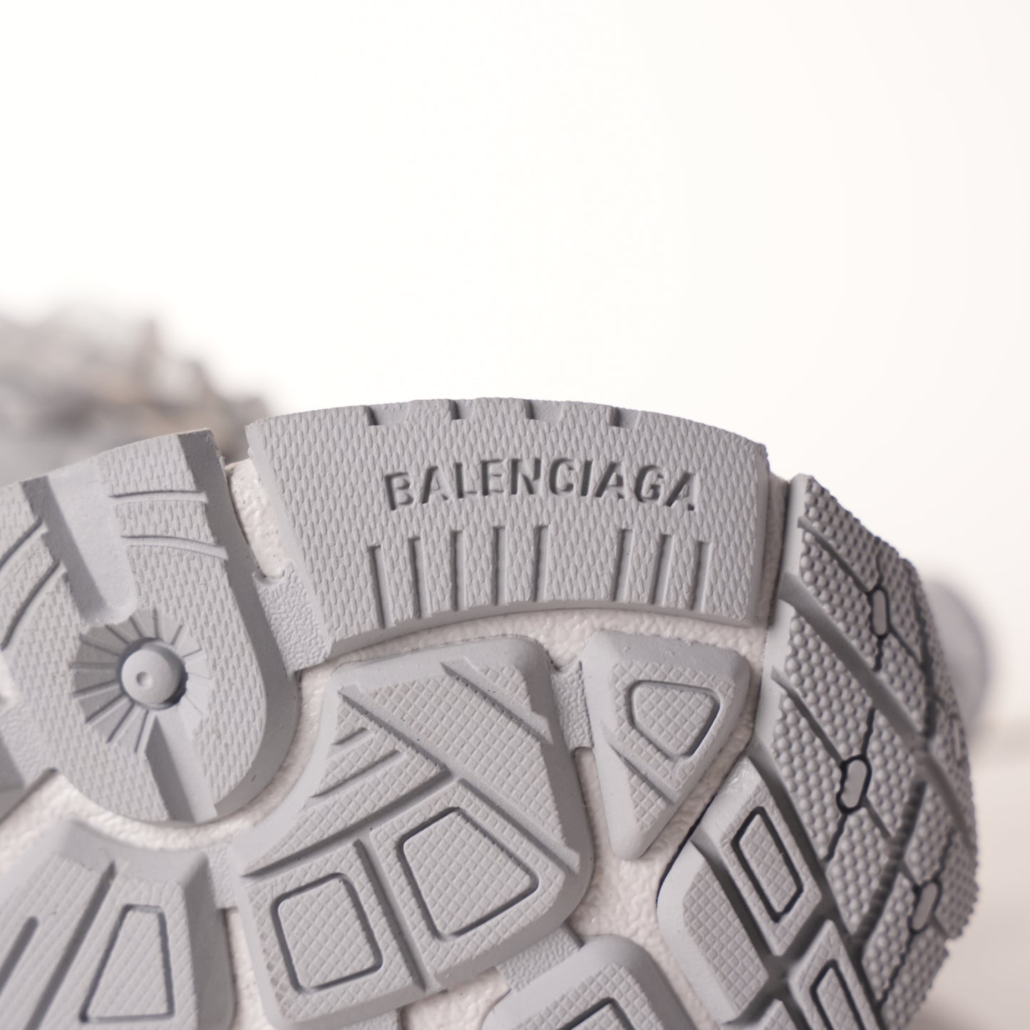 Balenciaga Runner Mi Light Blue 677402 W3RB2 8100