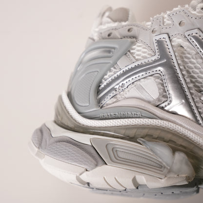 Balenciaga Runner Mi Light Blue 677402 W3RB2 8100