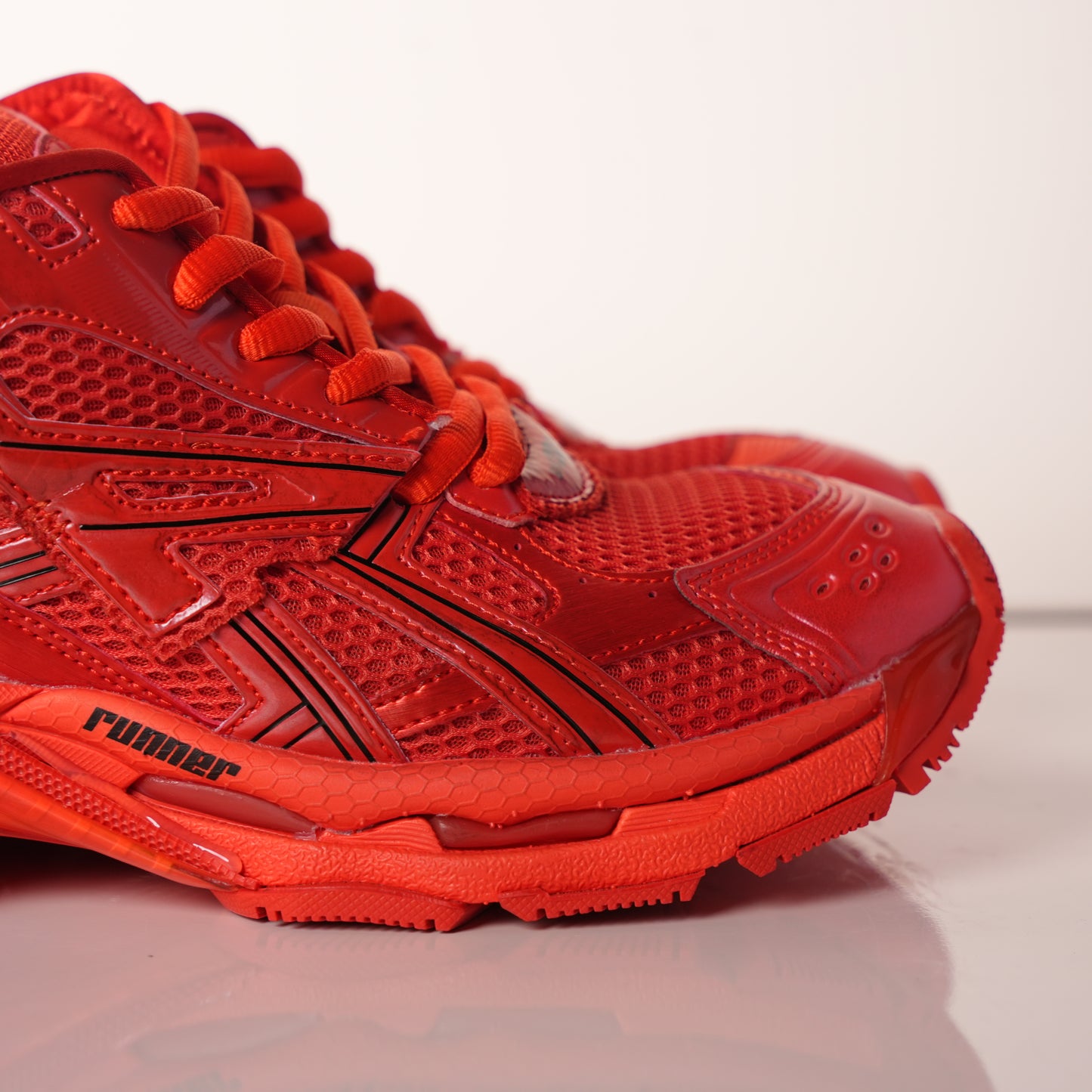 Balenciaga Runner Red