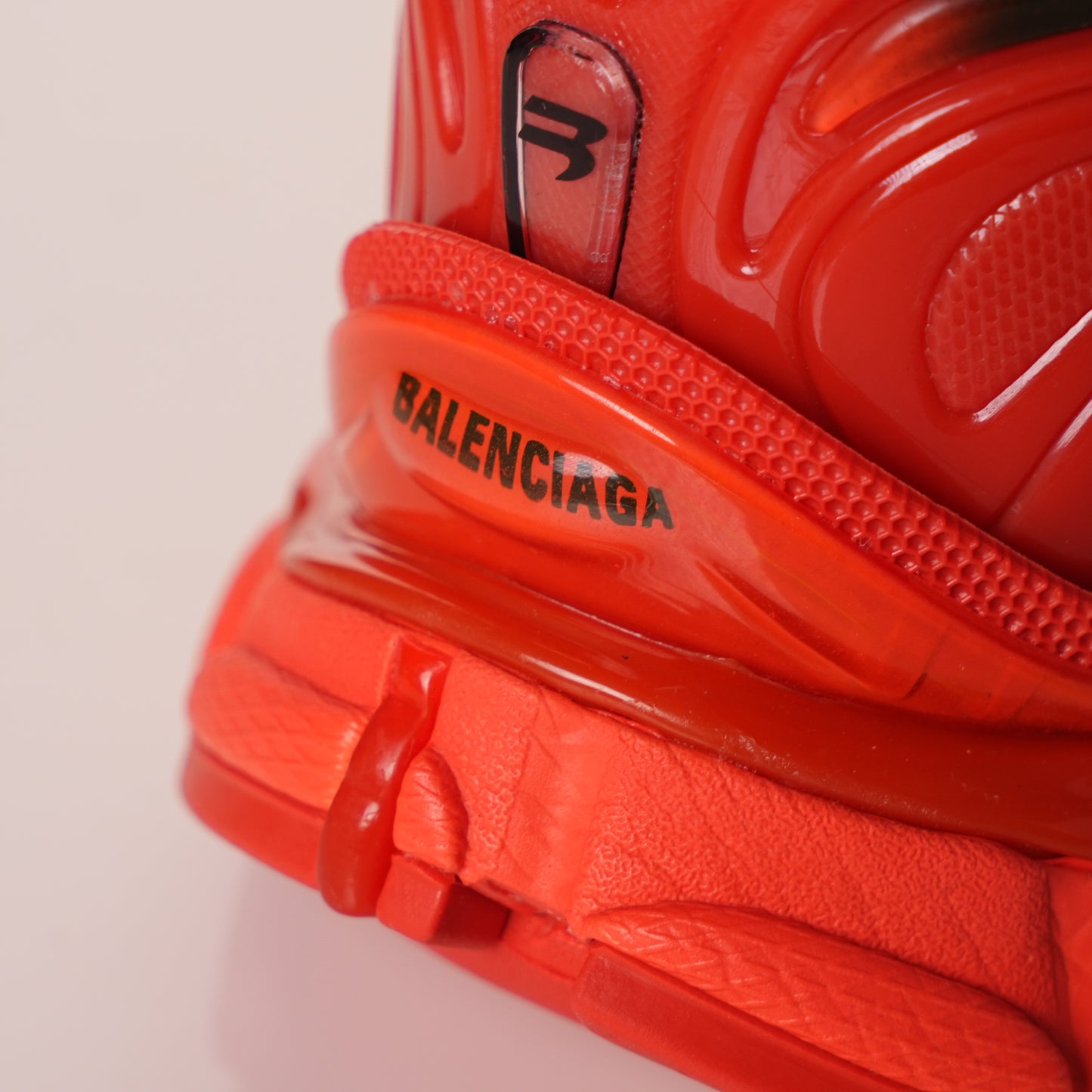 Balenciaga Runner Red