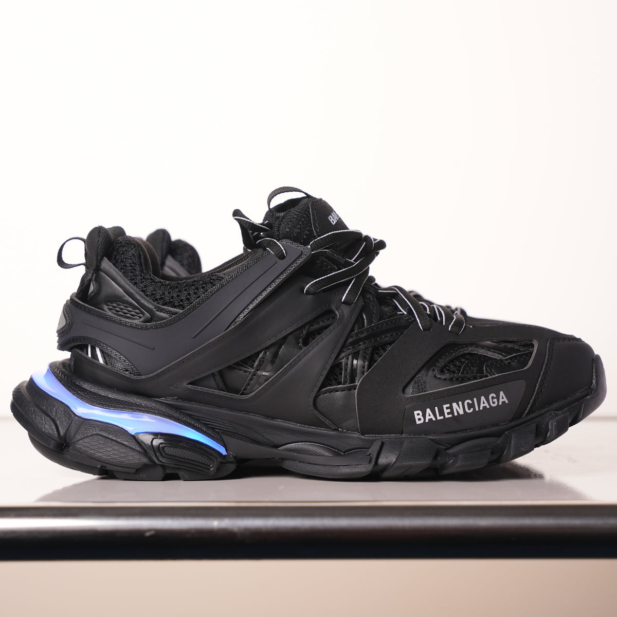 Balenciaga Track Black 555032 W1GB7 1000 (LED)