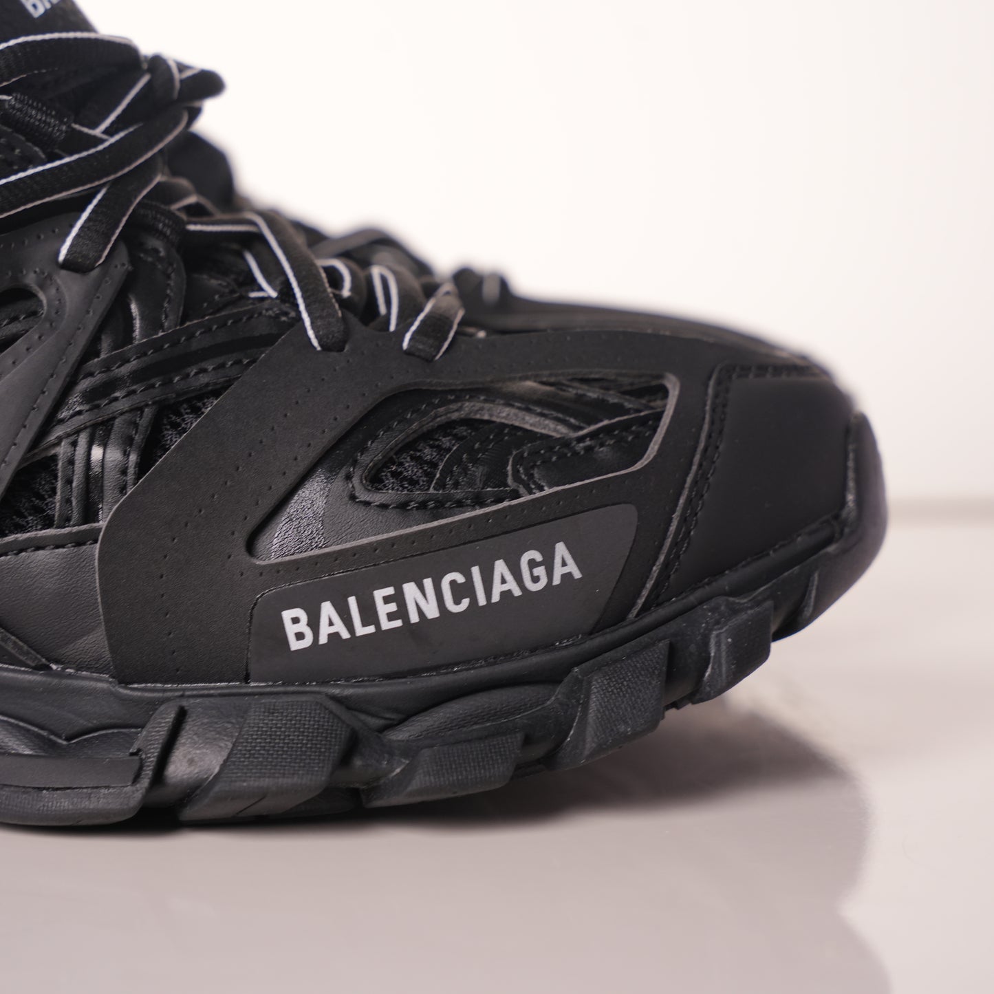 Balenciaga Track Black 555032 W1GB7 1000 (LED)