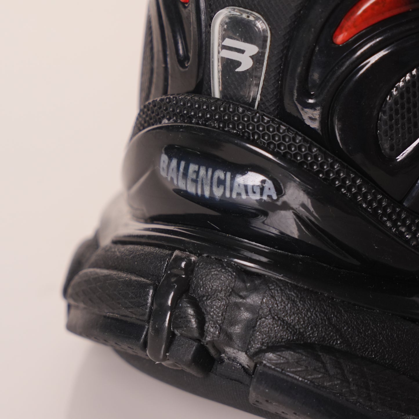 Balenciaga Runner Black And Red Characters 677402 W3RB1 0102
