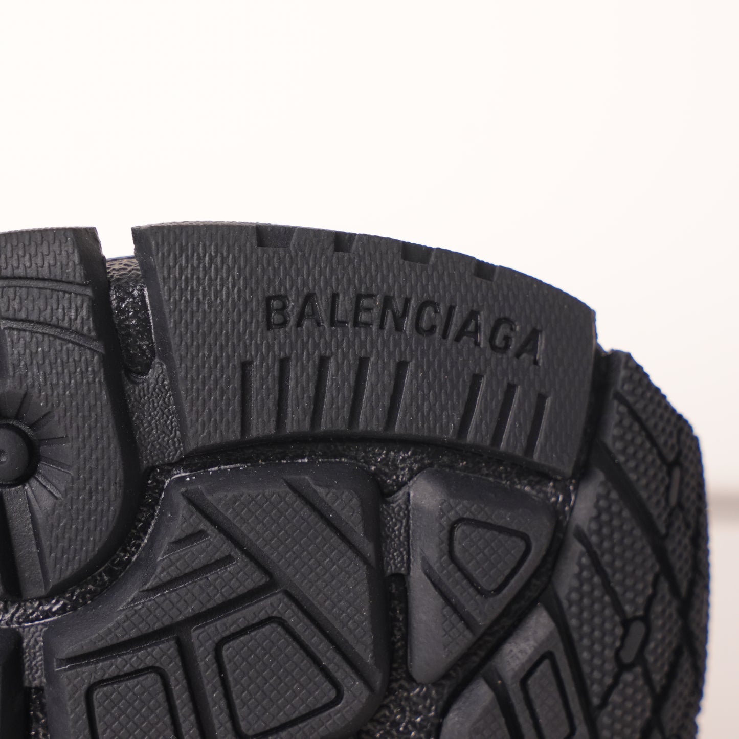 Balenciaga Runner Black And Red Characters 677402 W3RB1 0102