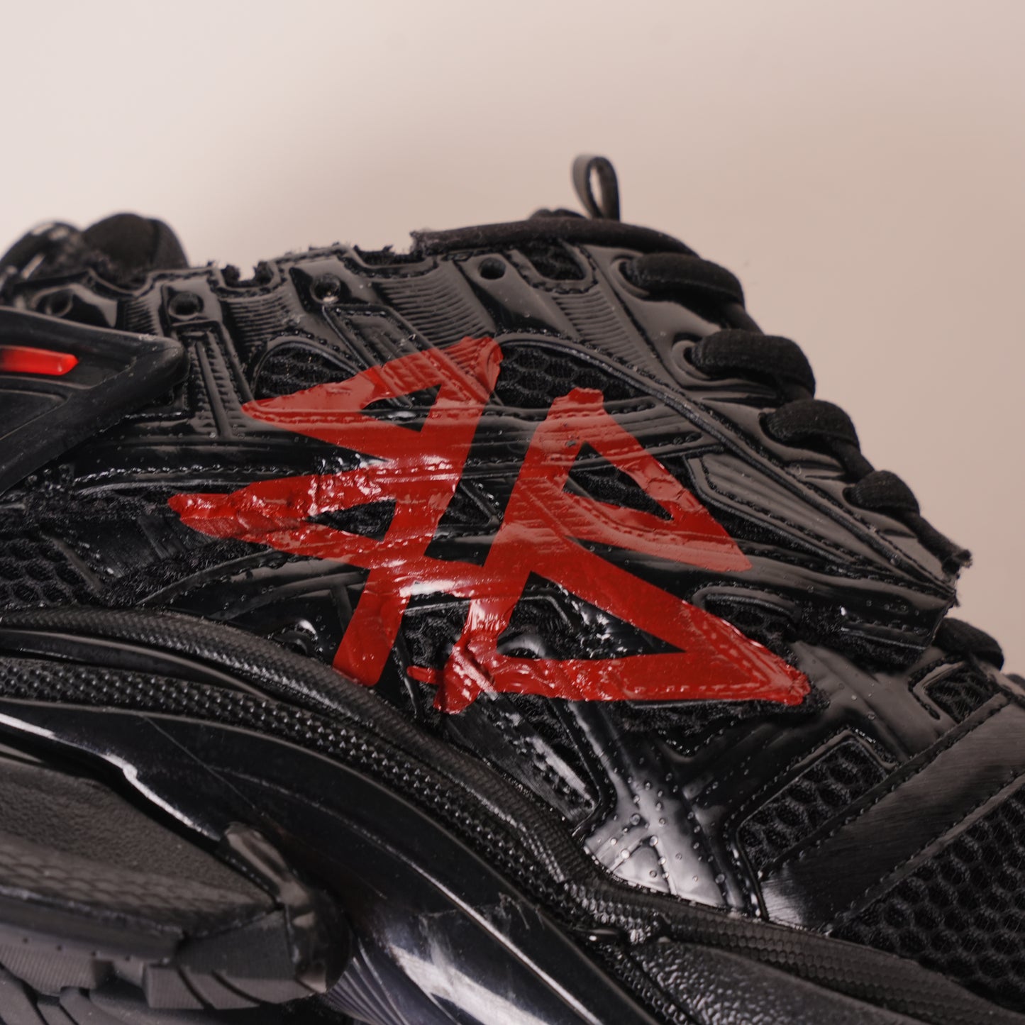 Balenciaga Runner Black And Red Characters 677402 W3RB1 0102