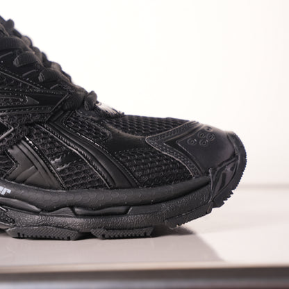 Balenciaga Runner Sneaker All Black 772767 W3RNY 0135