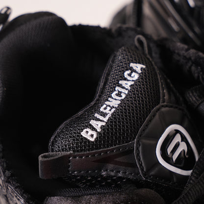 Balenciaga Runner Sneaker All Black 772767 W3RNY 0135