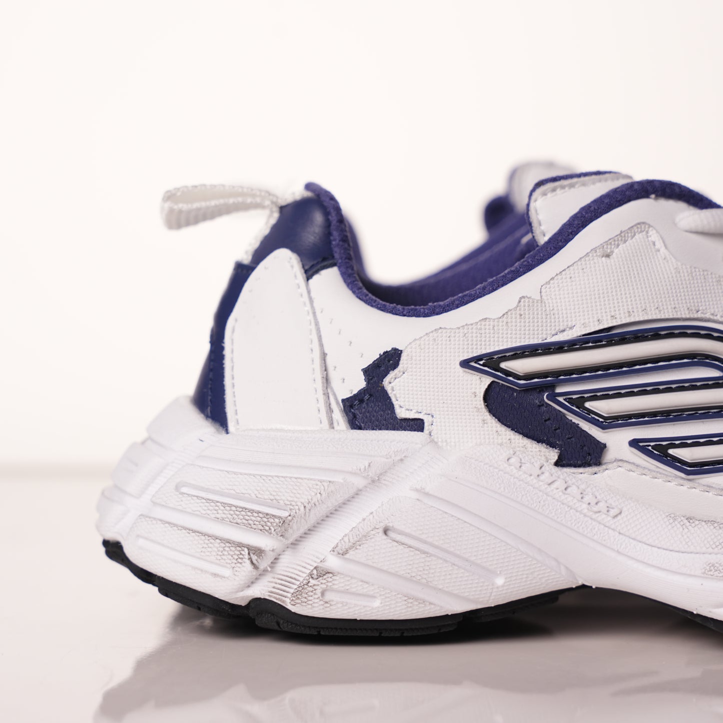 Balenciaga Monday shoe White Blue