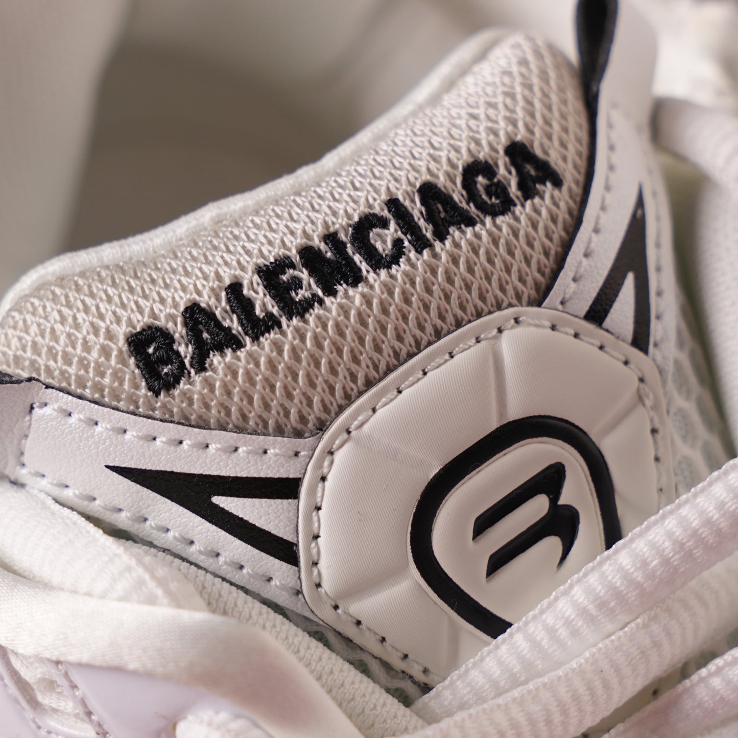Balenciaga Runner White Glow In The Dark