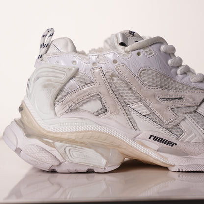 Balenciaga Runner White Glow In The Dark