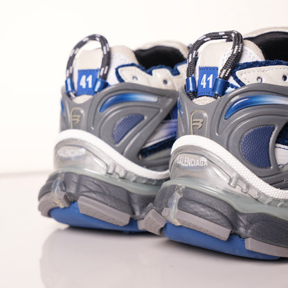 Balenciaga Runner Sneaker 'Gradient - Beige Navy' 772774 WRUNG 2410