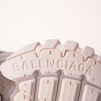 Balenciaga Track White 542023 (No LED)