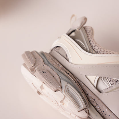 Balenciaga Track White 542023 (No LED)