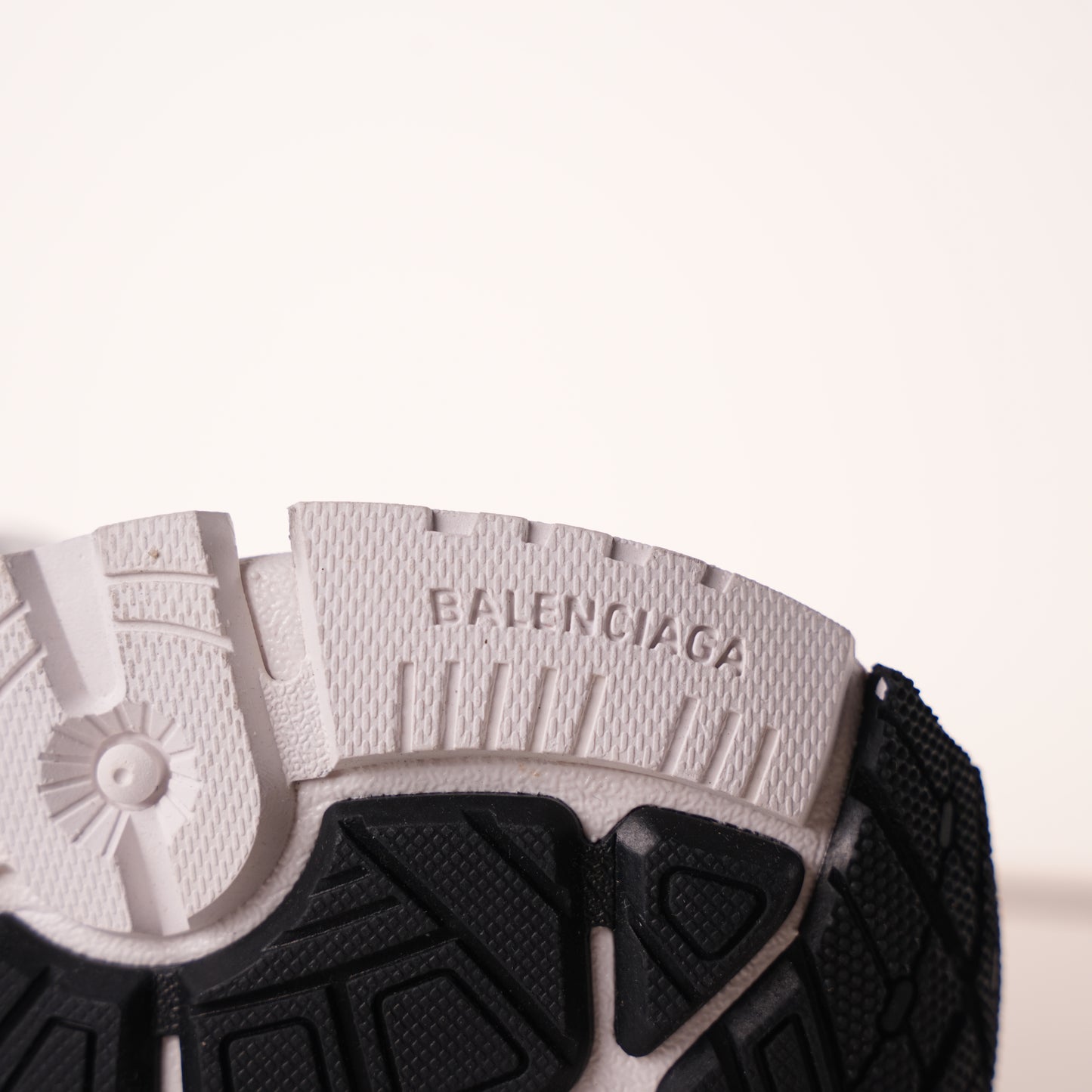 Balenciaga Runner Sneaker Grey White Black