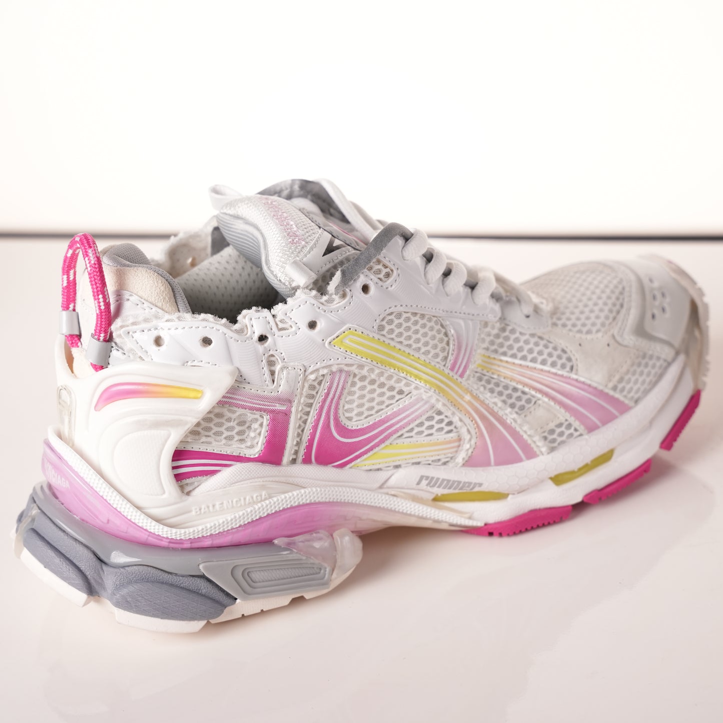 Balenciaga Runner Sneaker Gradient Yellow Powder 772767 WRUNG 9517