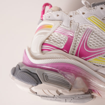 Balenciaga Runner Sneaker Gradient Yellow Powder 772767 WRUNG 9517