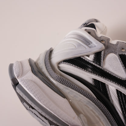 Balenciaga Runner Sneaker Grey White Black
