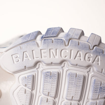 Belenicaga Track Sneaker 'White 542023 W3SRA 9014