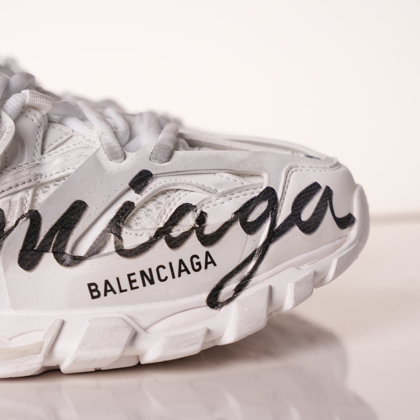 Balenciaga Track Sneaker 542436 WTRHW 9010
