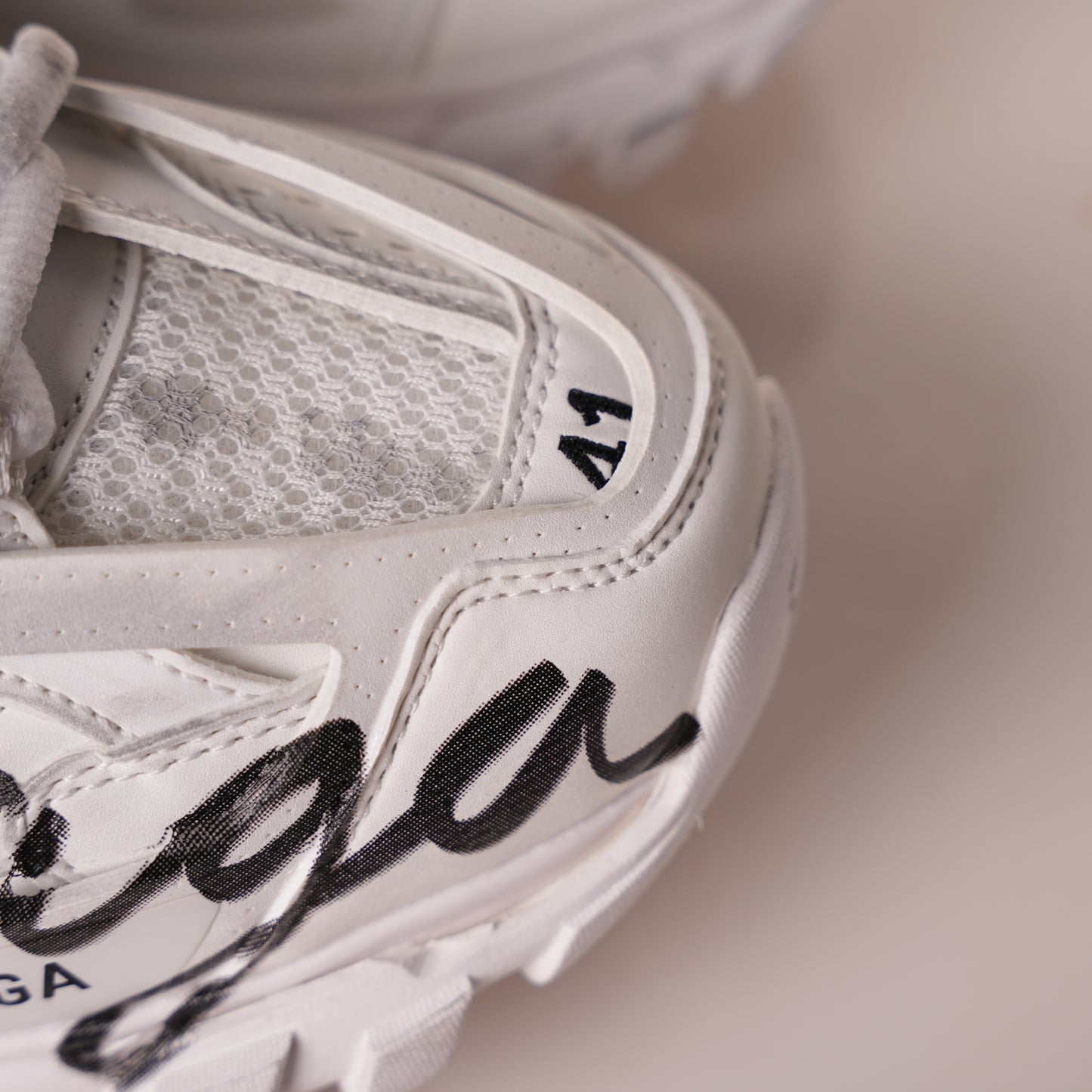 Balenciaga Track Sneaker 542436 WTRHW 9010