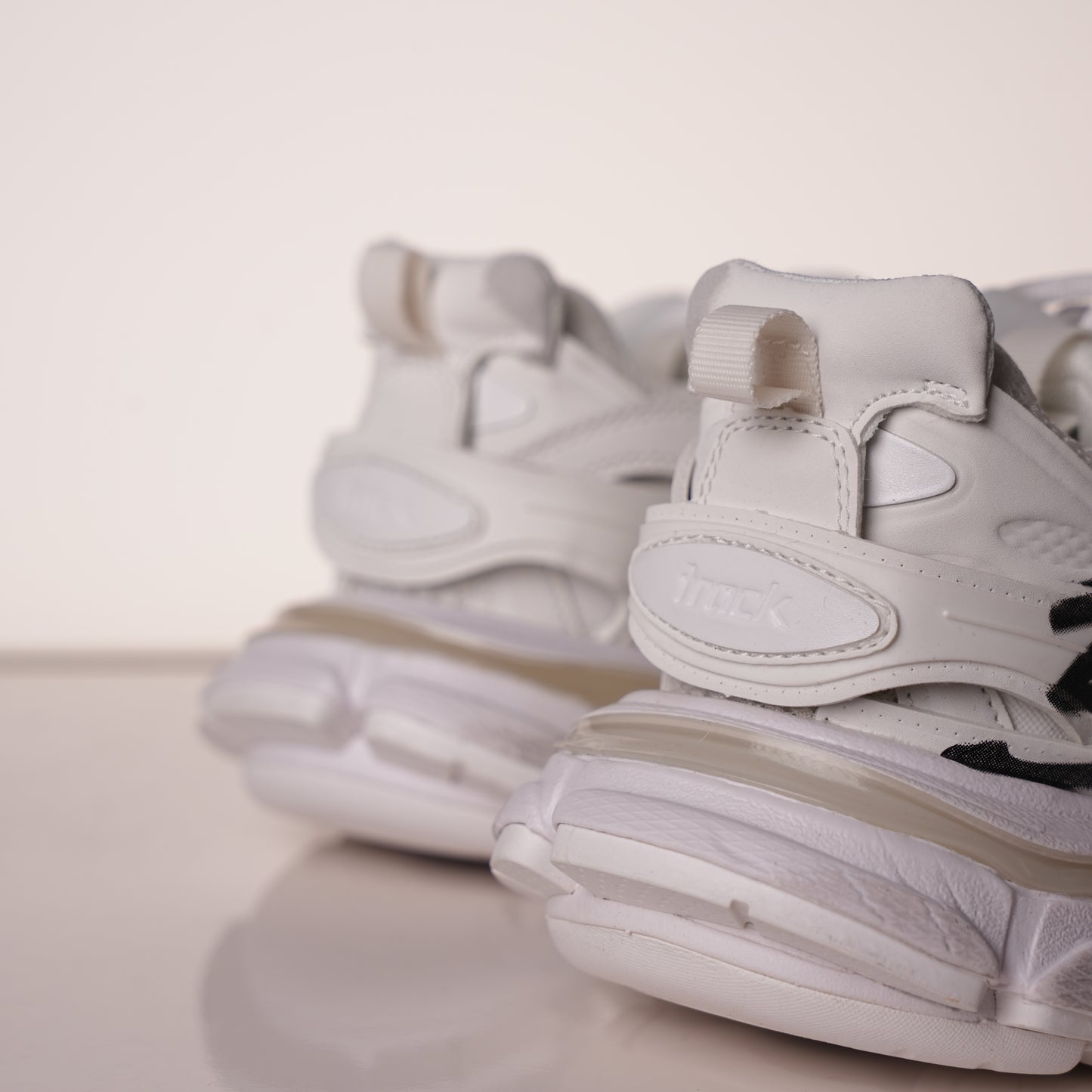 Balenciaga Track Sneaker 542436 WTRHW 9010