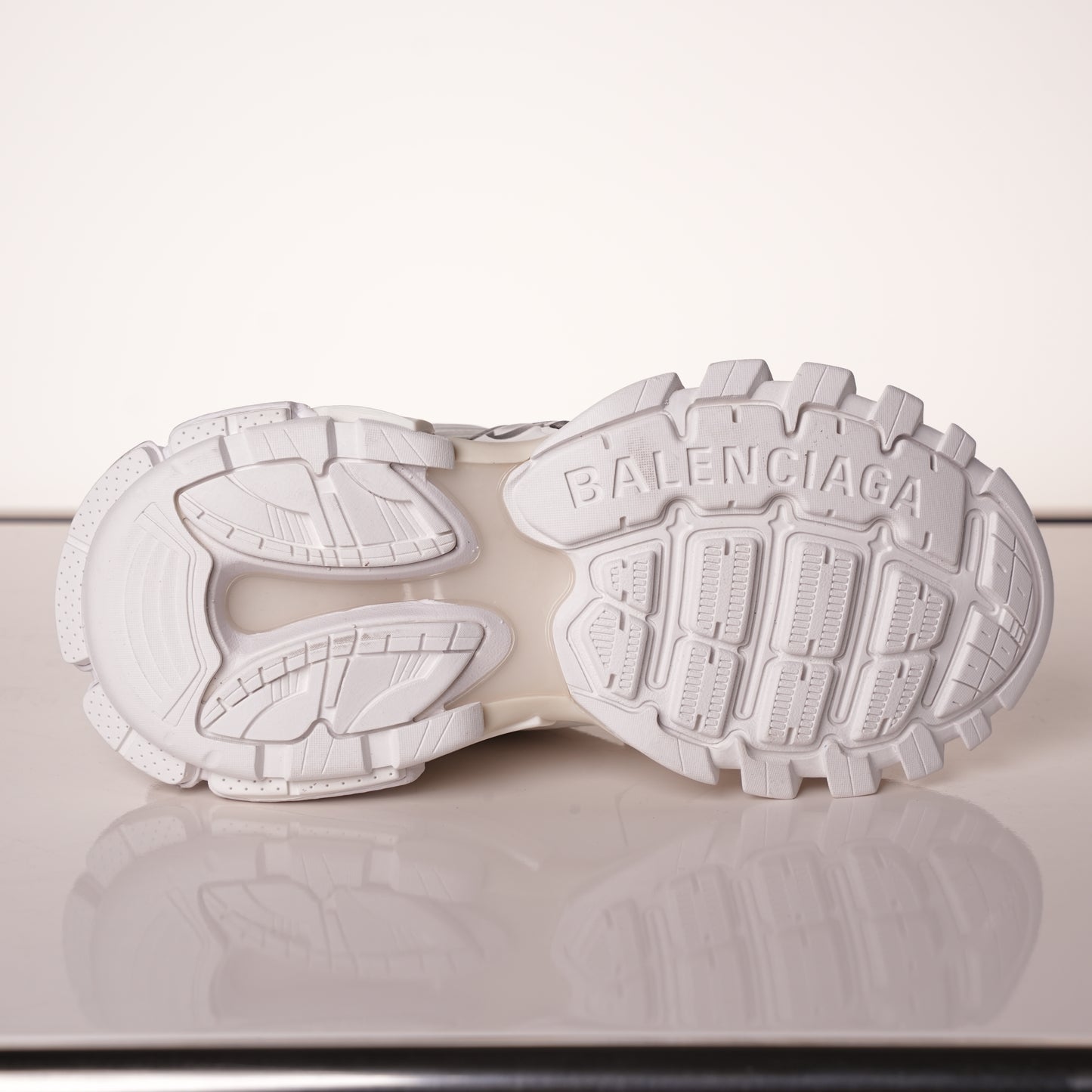 Balenciaga Track Sneaker 542436 WTRHW 9010