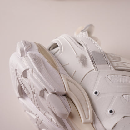 Balenciaga Track Sneaker 542436 WTRHW 9010