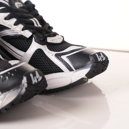 Balenciaga Runner Sneaker 'White Black' 772774 W3RNY