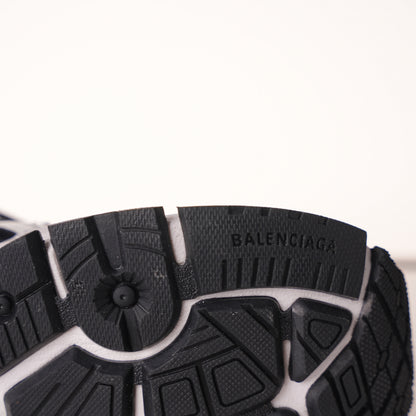 Balenciaga Runner Sneaker 'White Black' 772774 W3RNY