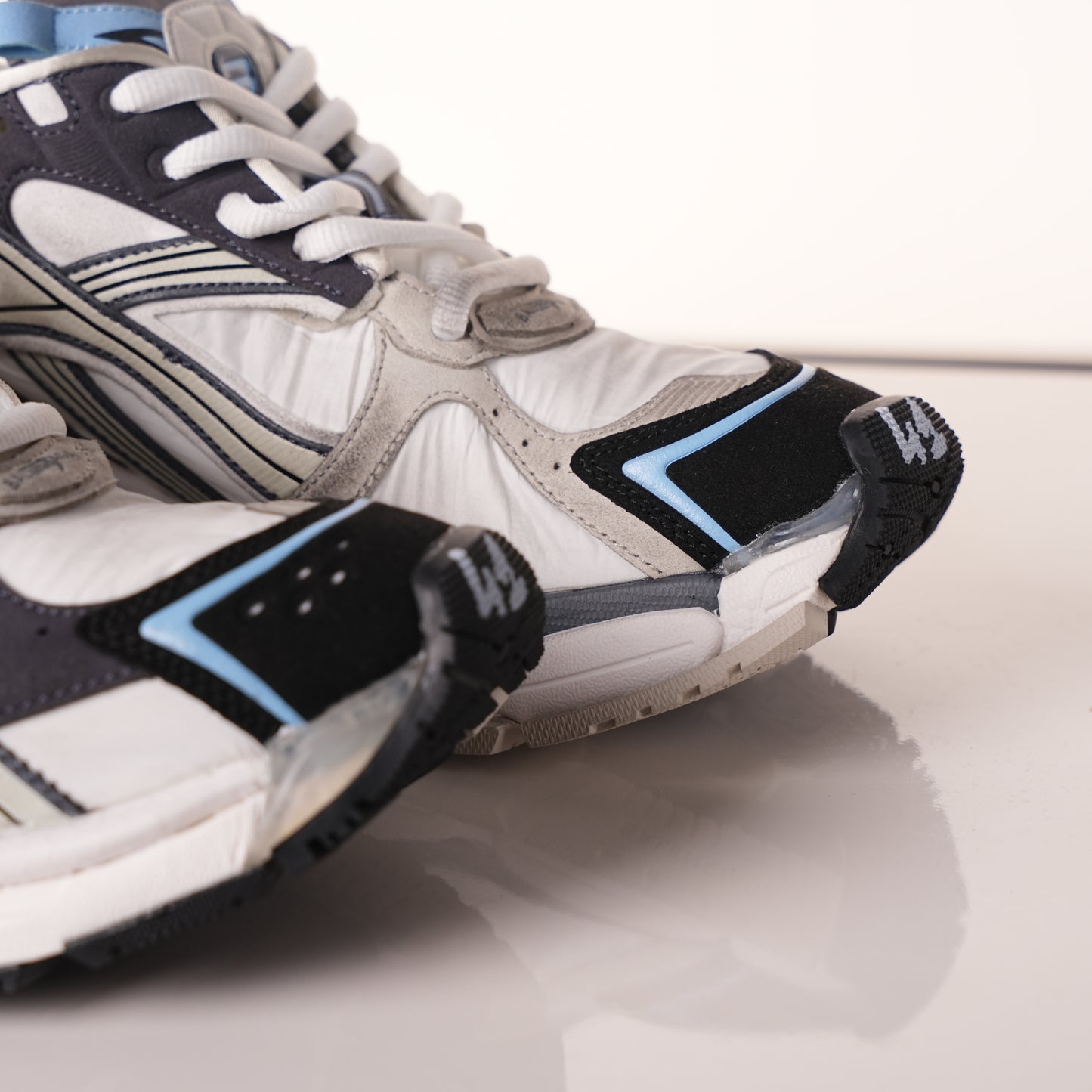 Balenciaga Runner Sneaker Lan Bai Hei 772767 W3RNY 0623