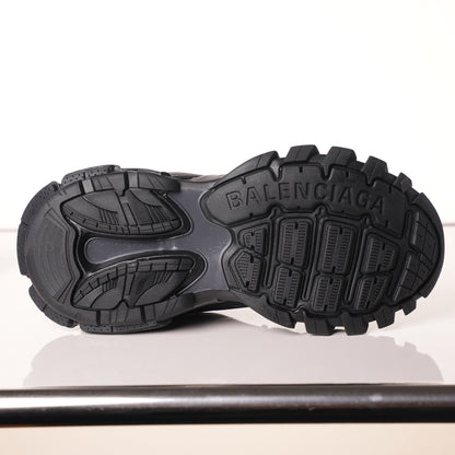 Balenciaga Track Black 555032 W1GB7 1000