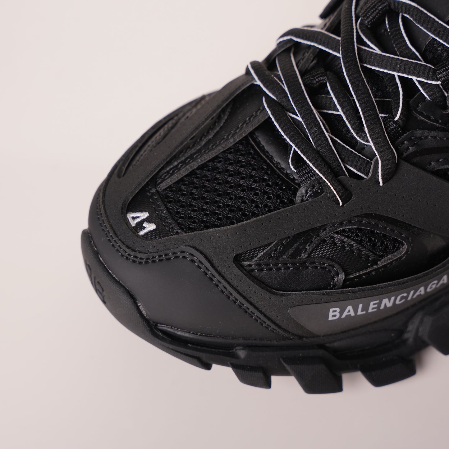 Balenciaga Track Black 555032 W1GB7 1000