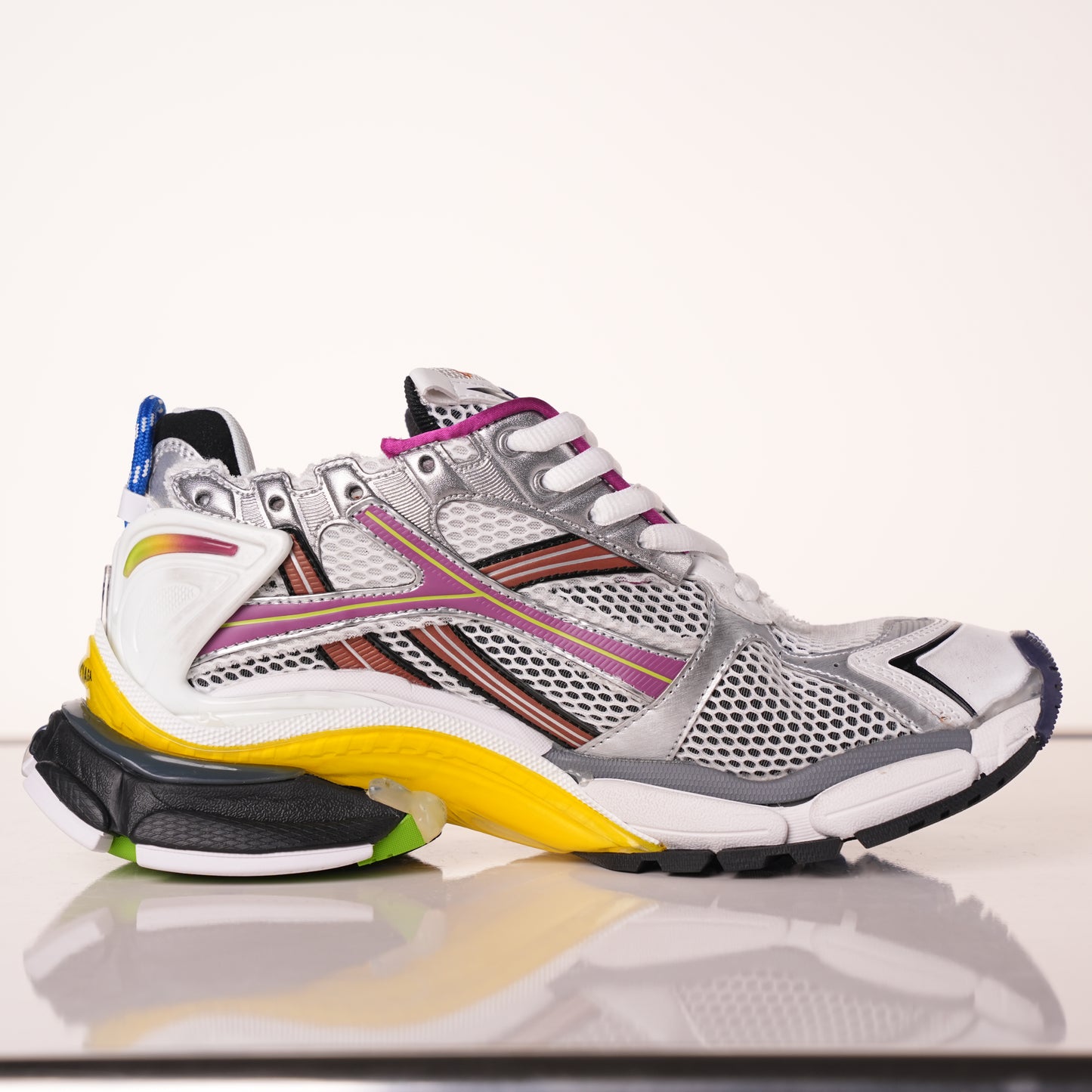 Balenciaga Runner Sneaker Color Orange Powder 772767 W3RBW 9168