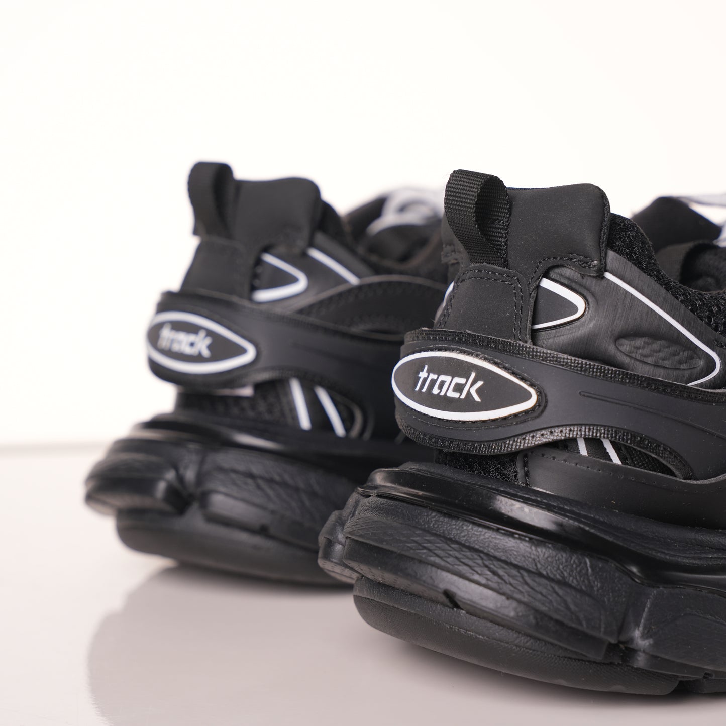 Balenciaga Track Black and White 542023 W1GB1 2045