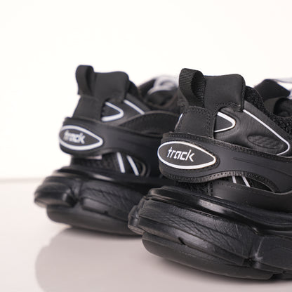 Balenciaga Track Black and White 542023 W1GB1 2045